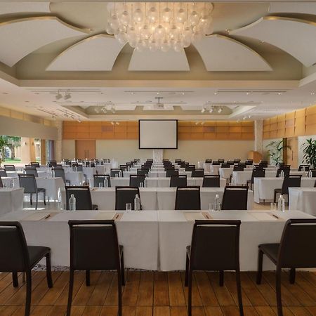 Ana Intercontinental Manza Beach Resort By Ihg Онна Экстерьер фото